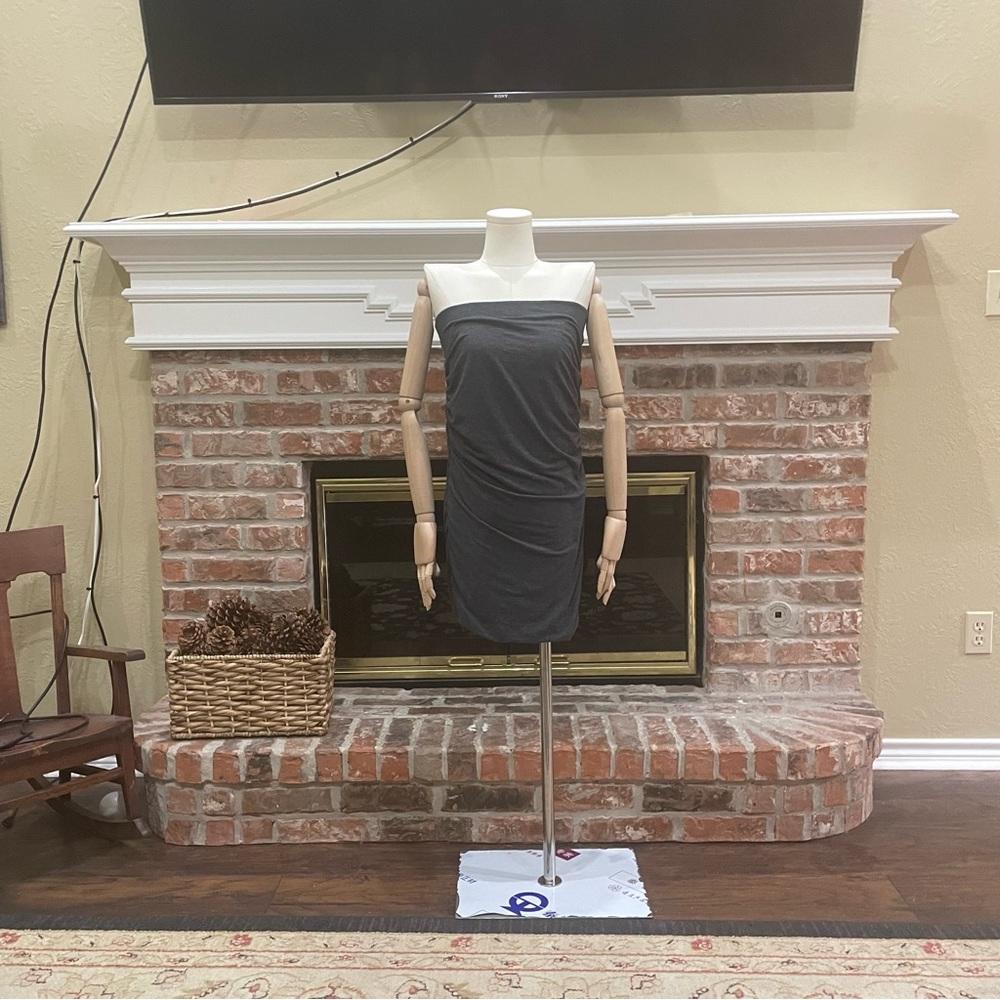 Grey Express ruched-side mini dress / M / Excellent condition - Picture 7 of 13